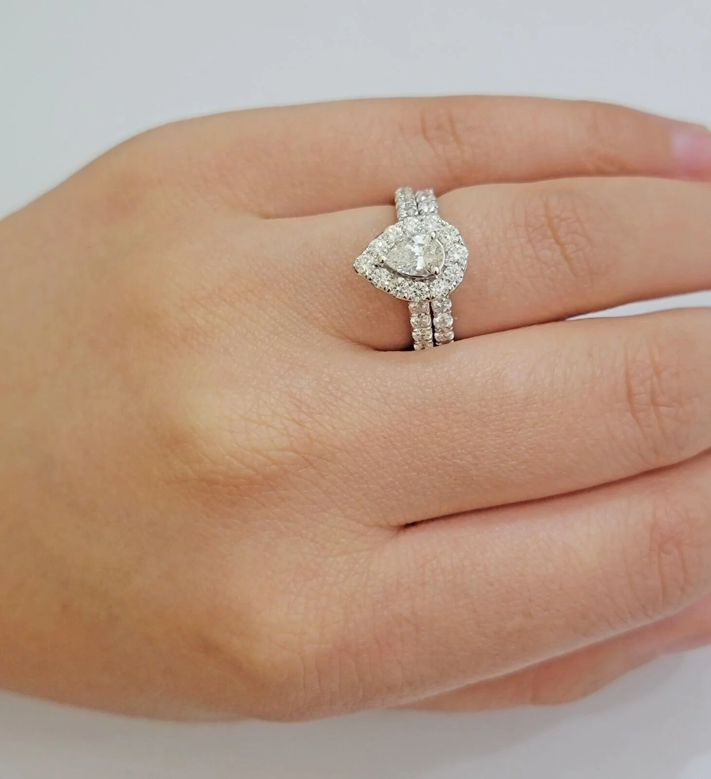 Real 14k White Gold 2CT Diamond Ladies Ring Engagement Wedding Pear SET Genuine - Image 3
