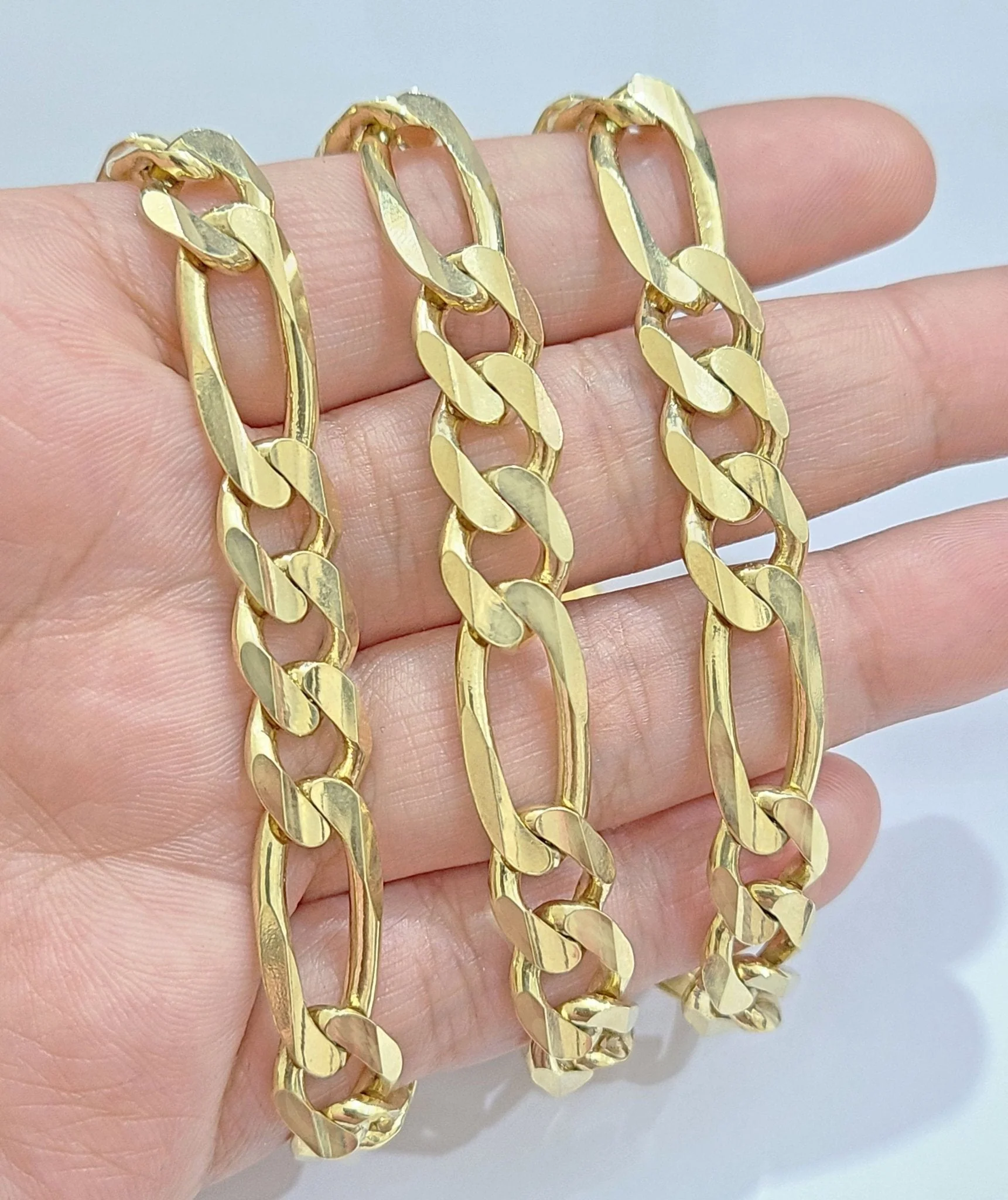 Real 14kt Solid Yellow Gold Figaro Chain 10mm 20'' inches Necklace 14k - Image 3