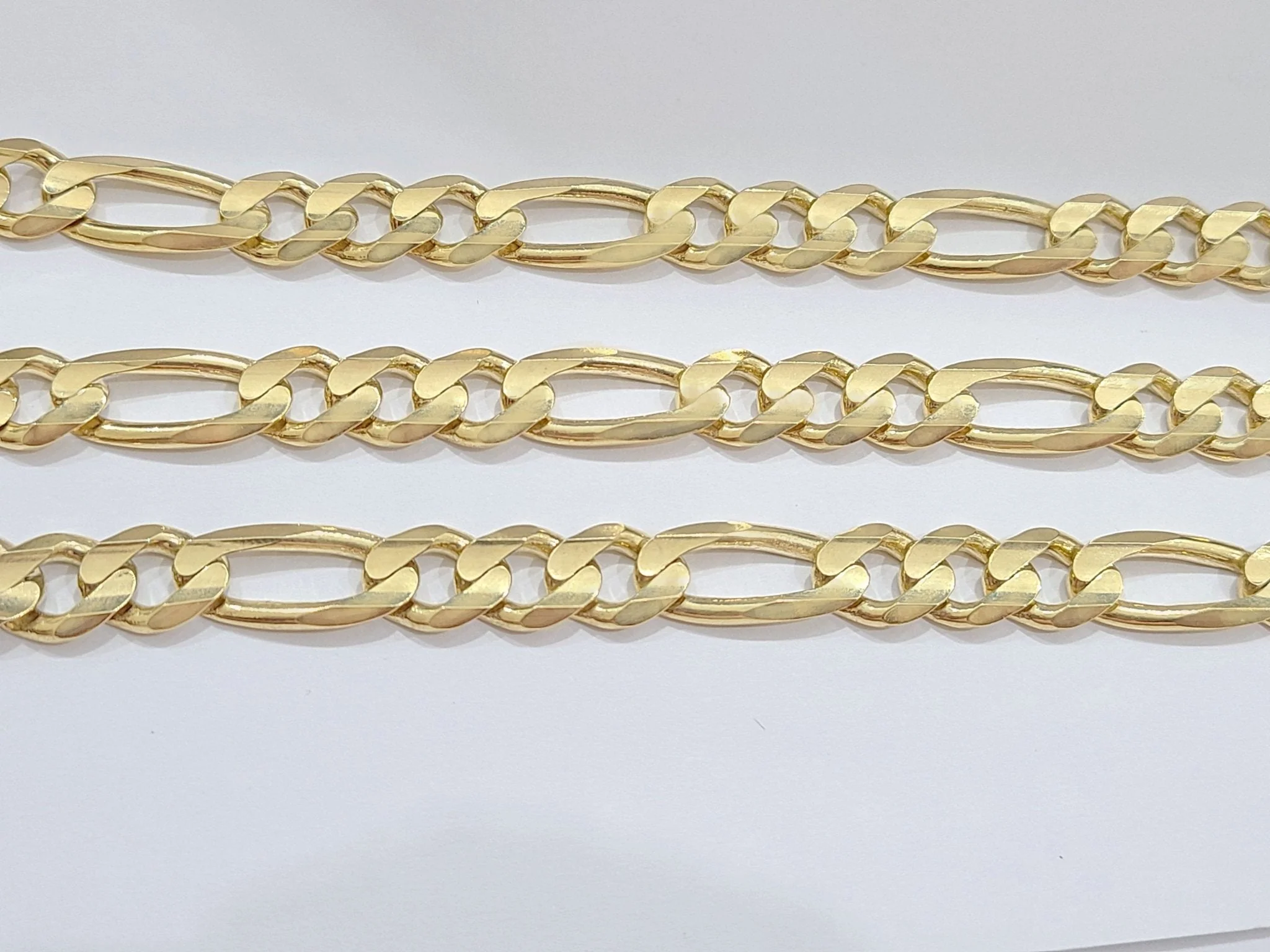 Real 14kt Solid Yellow Gold Figaro Chain 10mm 26'' inches Necklace 14k - Image 9