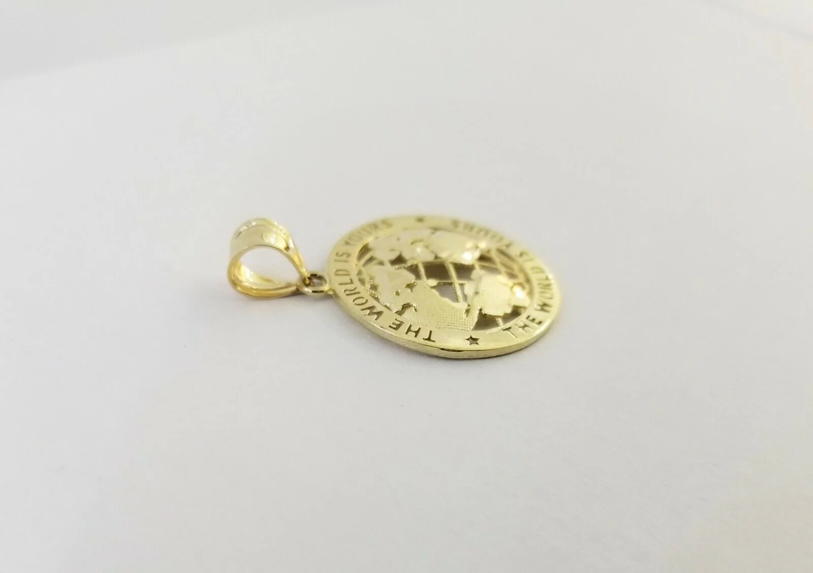 Real Gold 10k The World is Yours  Map Pendant Diamond Cut 10kt - Image 4